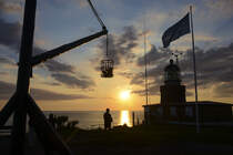 Sonnenuntergang am Kullens fyr auf an der Spitze der Halbinsel Kullen (Skne, Schweden). Aufnahme: 26. Juni 2024.