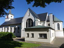 Smmern, Pfarrkirche St. Gertrudis, erbaut von 1828 bis 1832 durch Ernst Vinzenz Plassmann (09.06.2024)