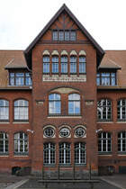 Die von 1905 bis 1907 erbaute Willy-Weber-Schule ist heute das Haus II der Goethe-Schule in Flensburg. (Juni 2024)