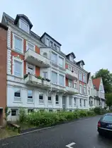 Dieses Wohnhaus befindet sich unweit der JVA in Flensburg. (Juni 2024)