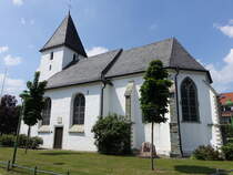 Pelkum, evangelische St. Jakobus Kirche, Chor 14. Jahrhundert, Langhaus erbaut von 1738 bis 1739 (07.06.2024)