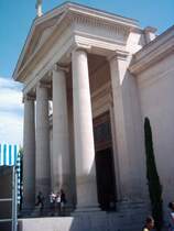 Saint-Rmy-de-Provence: Tempelfassade von St. Martin.