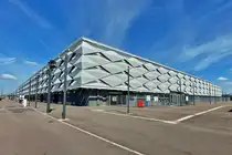 Der Stade de Luxembourg, Rugby und Fu�ballstadion der Stadt Luxemburg, nahe der Kokelscheuer, ist seit dem 07.07.2024 mit der Stra�enbahn erreichbar. 08.2024