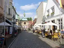 Telgte, Gesch�fte und Wallfahrtskapelle in der Kapellenstra�e (04.06.2024)