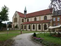 Marienfeld, Klosterkirche St. Marien, kreuzf�rmige romanische Kirche erbaut von 1185 bis 1222 (03.06.2024)