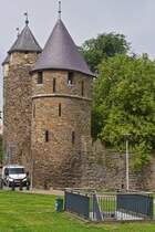 Wehrtrme an der Stadtmauer in Maastricht. 07.2024