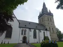 Brilon, Probsteikirche St. Petrus und Andreas, erbaut von 1220 bis 1250, fr�hgotische Hallenkirche, Chor und Querhaus erbaut im  14. Jahrhundert (01.06.2024)