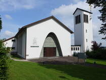 Calenberg, Pfarrkirche St. Anna, erbaut von 1962 bis 1965 (31.05.2024)