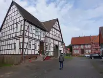 Ehringen, Fachwerkh�user im Steenweg (31.05.2024)