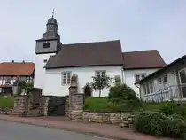 Helmighausen, evangelische Kirche, erbaut im 14. Jahrhundert (31.05.2024)