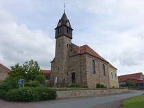 Menne, Pfarrkirche St. Antonius von Padua, erbaut 1847 (31.05.2024)