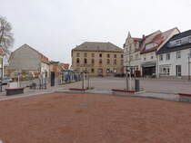 Rtha, Hotel Drei Rosen und Huser am Marktplatz (30.03.2024)