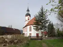 Trages, evangelische St. Andreas Kirche, erbaut 1741 (30.03.2024)