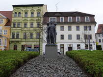 Zeitz, Denkmal fr die Opfer des Faschismus am Altmarkt (29.03.2024)