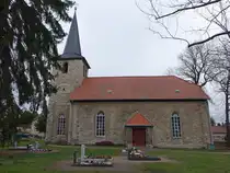 Nienhagen, evangelische St. Martini Kirche, erbaut von 1818 bis 1819 (24.03.2024)