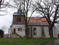 Aderstedt, evangelische St. Trinitatis Kirche, frhbarocke Saalkirche, erbaut von 1688 bis 1696, Fachwerkturm von 1847 (24.03.2024)