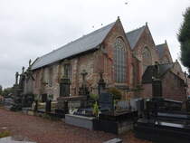 Eecke, Pfarrkirche St. Wulmar am Platz La Place (06.09.2024)