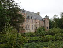 Esquelbecq, Chateau, erbaut im 13. Jahrhundert (06.09.2024)