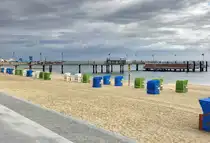 Neue Mittelbr�cke und Wyker Strand in Wyk auf F�hr - 10.09.2024