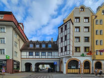 Kolberg (Kołobrzeg) wurde im zweiten Weltkrieg zu 90 Prozent zerstrt, da es durch Hitlers Erklrung zum  Festen Platz  bis zum letzten Soldaten verteidigt werden sollte. Somit sind heute auch im Stadtzentrum viele Neubauten zu sehen. (September 2024)