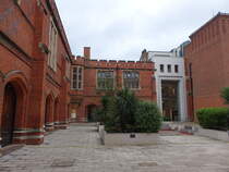 Eton, Queen School, erbaut von Sir Arthur Blomfield (09.09.2024)