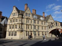 Oxford, New Building des New College in der Catte Street (09.09.2024)