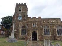 Ampthill, Pfarrkirche St. Andrew, erbaut im 14. Jahrhundert, Kirchturm erbaut 1506 (10.09.2024)