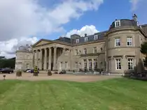 Luton, Hotel Luton Hoo, erbaut ab 1767 durch den 3. Earl of Bute (11.09.2024)