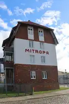 Ein  weiteres  renovierten Wohnhaus ohne Bezug zur Bahn in der Bahnhofsstra�e in Pasewalk. Gesehen am 04. Oktober 2024.Landkreis Vorpommern-Greifswald