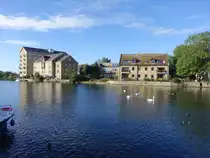 St. Ives, H�user am Enderbys Wharf am Great Ouse River (12.09.2024)