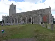 Blythburgh, Pfarrkirche Holy Trinity in der Church Lane, erbaut im 15. Jahrhundert, restauriert von 1881 bis 1884 (13.09.2024)