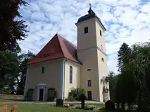 Miltitz, evangelische Dorfkirche, erbaut von 1738 bis 1741 (13.07.2024)