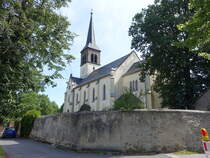 Ottendorf-Okrilla, evangelische Kirche, erbaut im 17. Jahrhundert (15.07.2024)