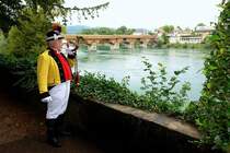 Holzbr�cke - Mit dem Postillion Ernst Rieger vor der l�ngsten gedeckten Holzbr�cke in Europa, dem Briefmarkenmotiv auf der neuen Sondermarke. 4.9.2008