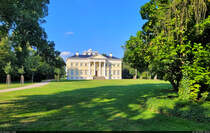 Schloss Wrlitz im Wrlitzer Park, errichtet bis 1773 und restauriert zwischen 2000 und 2020.

🕓 20.7.2024 | 18:06 Uhr