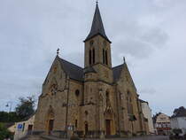 Serrig, kath. Pfarrkirche St. Martin, erbaut 1895 (03.08.2024)