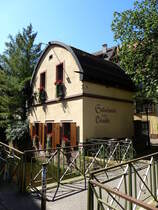 Freiburg, pittoreskes Haus im ehemaligen Handwerkerviertel Gerberau, Juni 2014