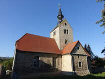 Pdelist, evangelische St. Pankratius Kirche, frhgotische Saalkirche, erbaut im 13. Jahrhundert, barocke Umgestaltung des Langschiffs von 1700 bis 1702 (21.09.2024)