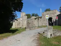 Eckartsburg, H�henburg auf einem Bergr�cken der Finnelandschaft, erbaut ab 998 (22.09.2024)