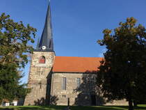 Barnstdt, evangelische St. Wenzel Kirche, sptgotischer Bau, barocker Umbau 1748 (23.09.2024)
