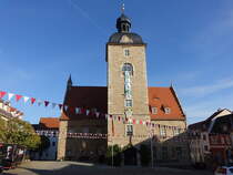 Querfurt, Rathaus am Markt, erbaut im 16. Jahrhundert mit sechsgeschossigen Archivturm (23.09.2024)