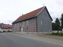 Bockelnhagen, evangelische St. Michaelis Kirche, Saalkirche im Fachwerkstil, erbaut 1832 (26.09.2024)