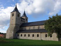 Frose, romanische Stiftskirche St. Cyriakus, erbaut ab 1170 (28.09.2024)