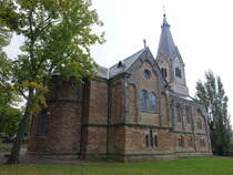 Neinstedt, neoromanische evangelische Lindenhofkirche, erbaut 1886 (28.09.2024)