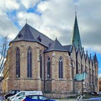 St. Mauritius ist eine neugotische Kirche im Hattinger Stadtteil Niederwenigern. (November 2024)