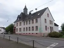 Gersweiler, altes Rathaus in der Hauptstra�e (12.10.2024)