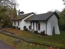 Berus, Kapelle St. Oranna, renoviert 1946 durch den Architekten Rudolf G�htler (13.10.2024)