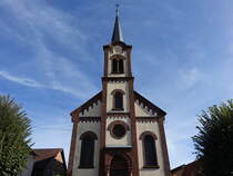 Froeschwiller, Pfarrkirche St. Michael, erbaut 1872 (13.10.2024)