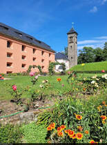 Garnisonskirche und ein Teil der Magdalenenburg auf der Festung Knigstein, eingerahmt von viel Grn.

🕓 17.8.2024 | 14:47 Uhr