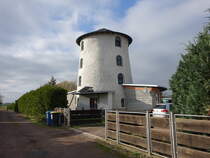 Knapendorf, Hollnderwindmhle, heute Wohnhaus (01.11.2024)